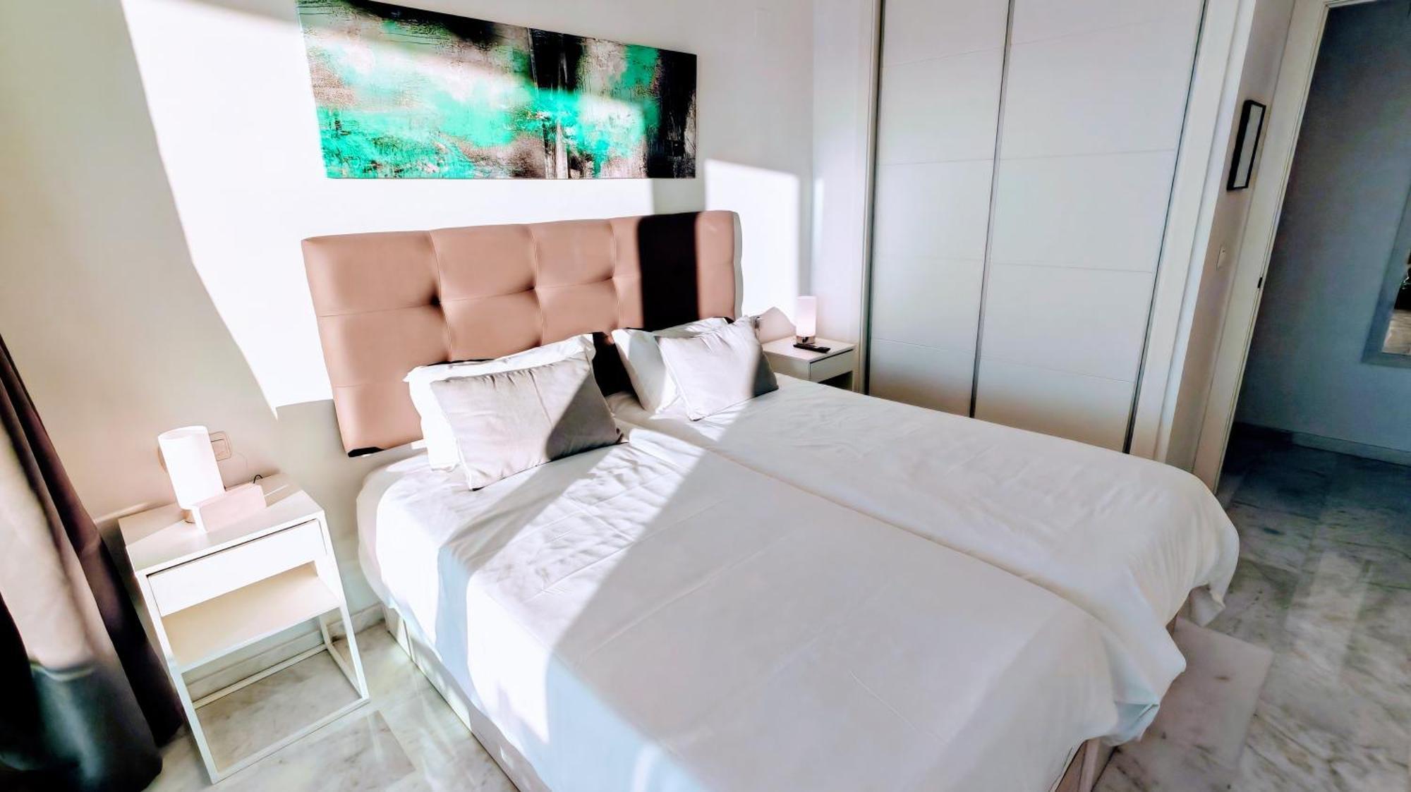 Апартаменти Skyline Floor 28 Sea Views Бенідорм Екстер'єр фото